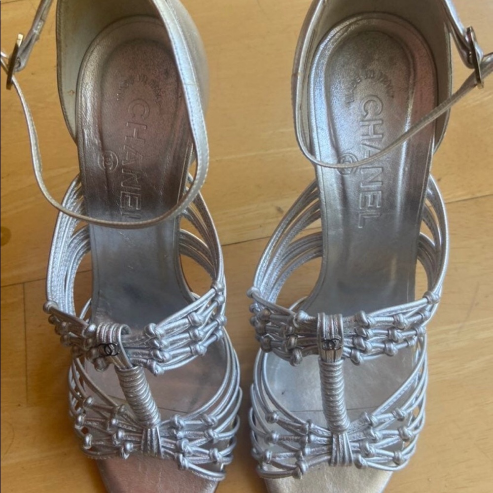 Authentic Chanel heels size 7.5 silver